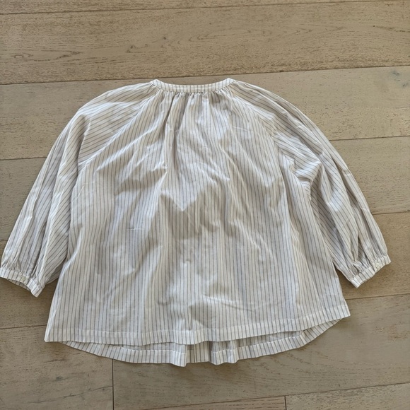 NWOT JENNI KAYNE
Willow Blouse in Putty Stripe L - Picture 8 of 10